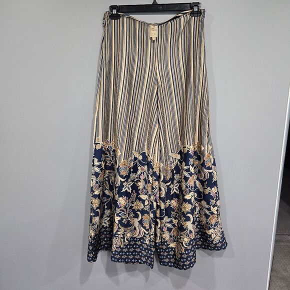 🐢 Tan Trend Wife leg flowy slacks imported from Spain. Size M - Picture 1 of 17